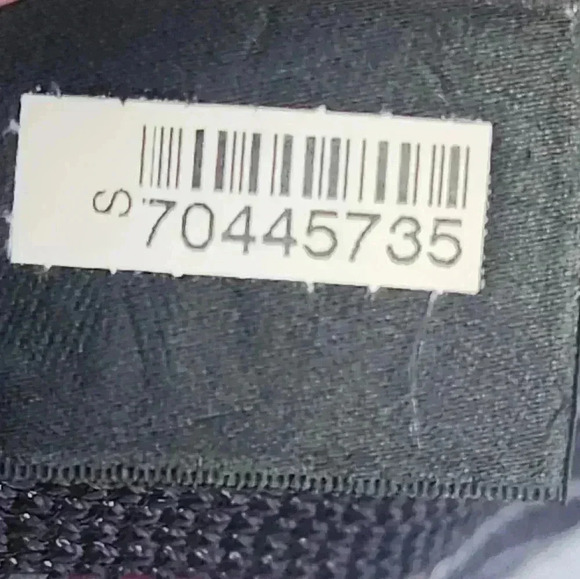 St. John Embellished Feather Sequin V-neck 3/4 sleeve Blouse Small Wool Blend - Picture 9 of 16